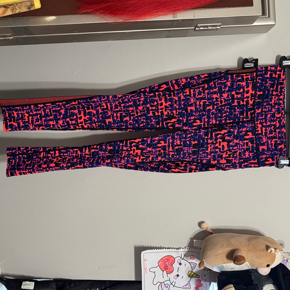 POP Fit pink and Blue Patterned Leggings
